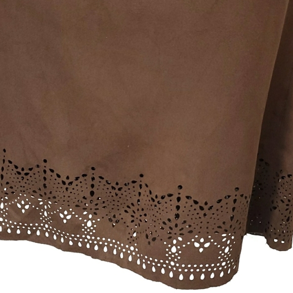 Vegan Suede Skirt NWT - Picture 2 of 10